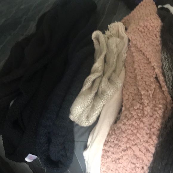 16 scarves one is a soft white Calvin Klein. - Picture 3 of 4